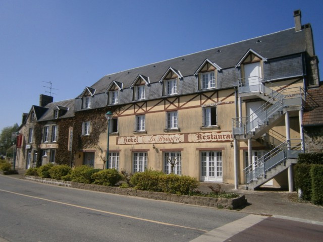 vente Proche Bagnoles de l'Orne, ancien hôtel restaurant